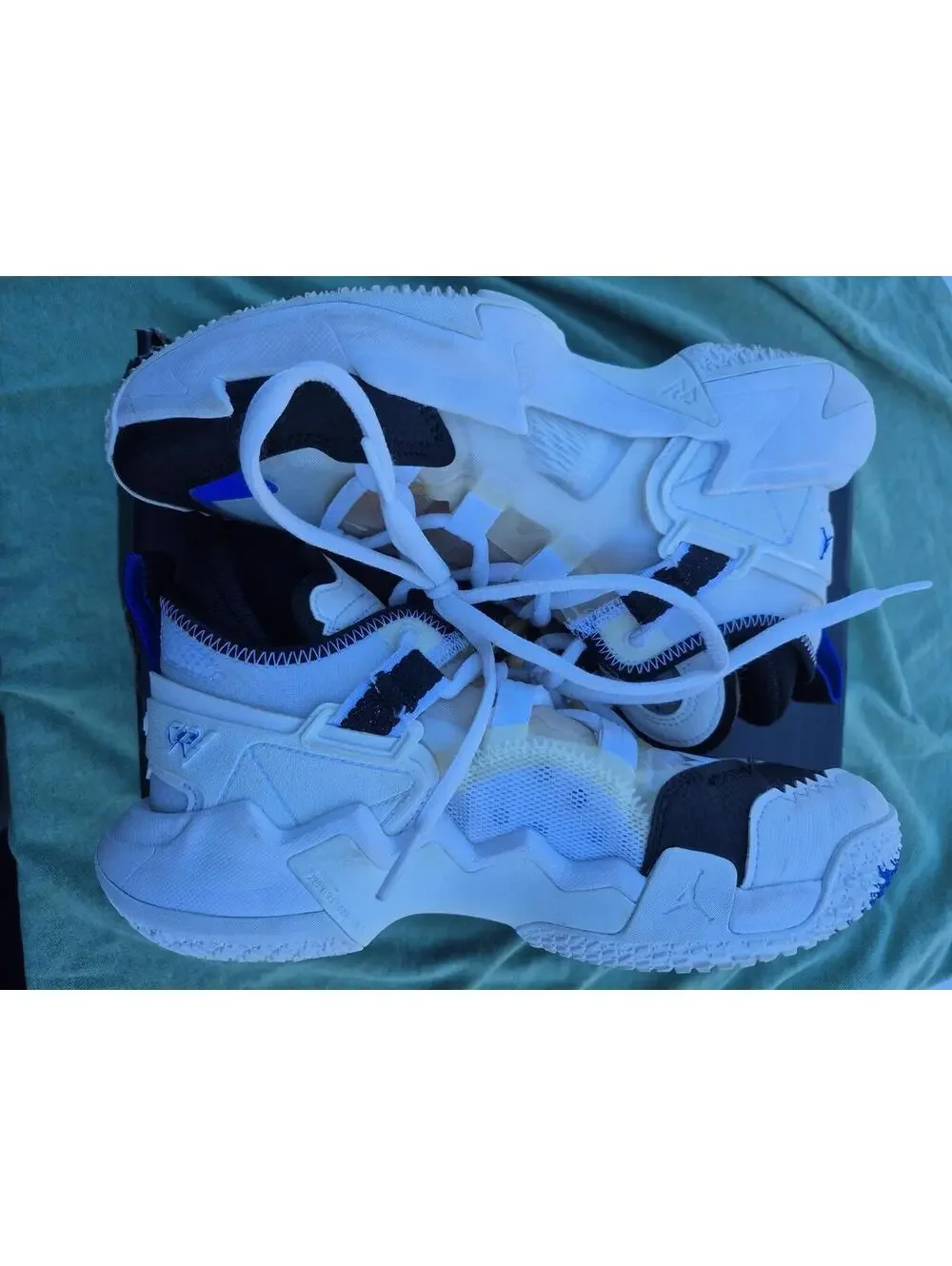 Jordan Why Not .5 White Racer Blue (GS) size 6.5 Pre-owned